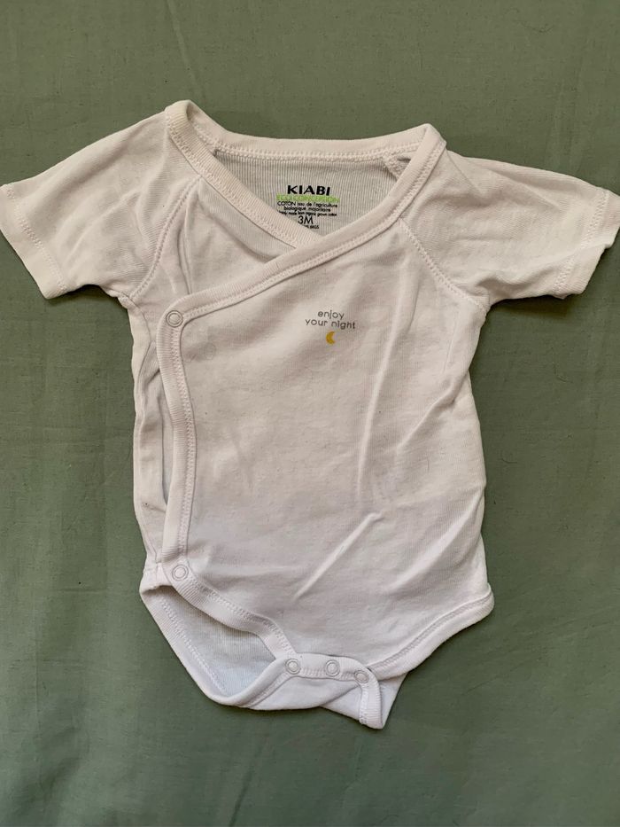 Lot de bodies - photo numéro 5