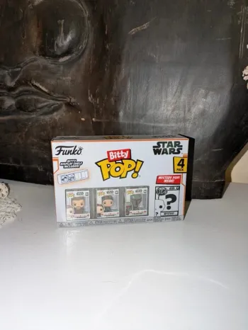 Mini figurines Pop starwars neuf