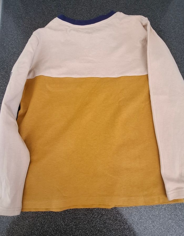 T shirt 8 ans - photo numéro 3