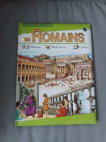 Livre " les Romains" neuf