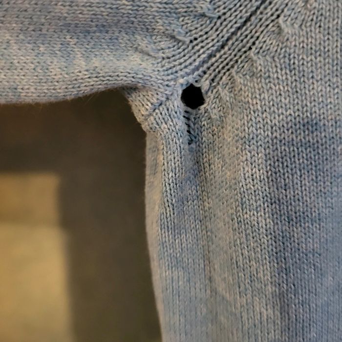 Pull-over Pierre Cardin 👕 Taille M - Logo Brodé à la manche - photo numéro 9