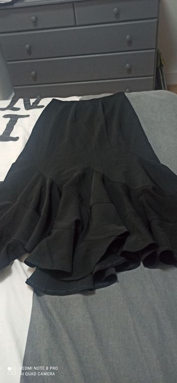 Longue jupe noire t. 40
