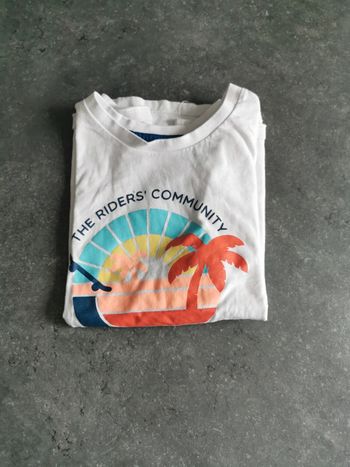 Tee-shirt garçon, 8 ans.