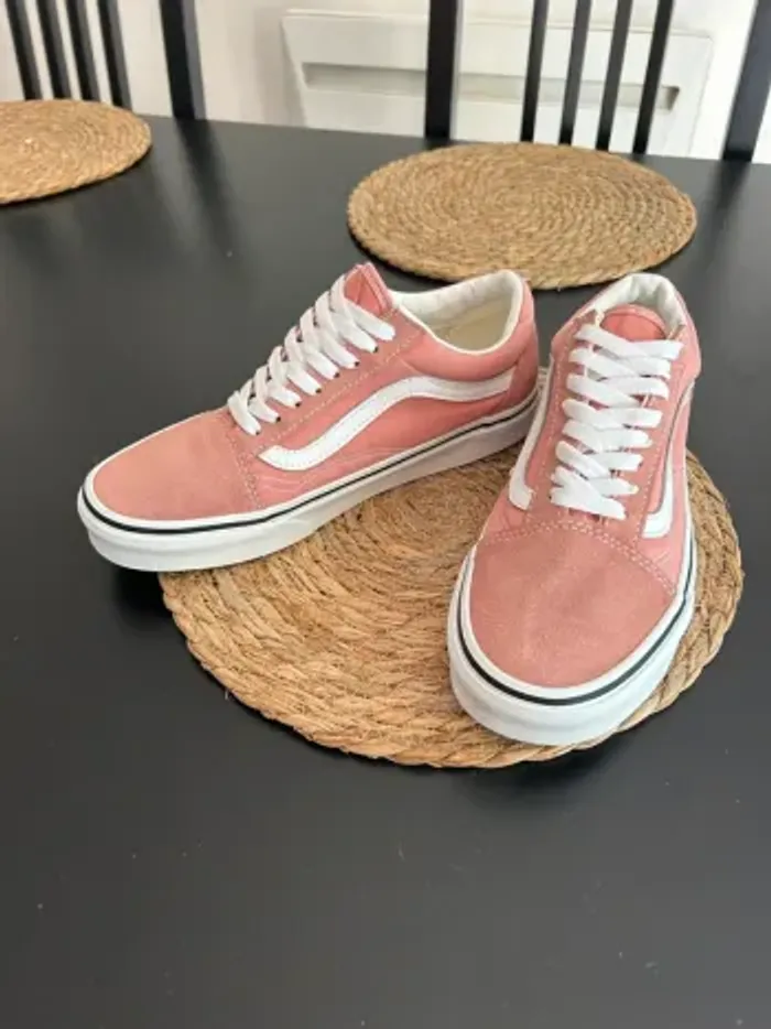 Baskets Vans T38,5 - photo numéro 2