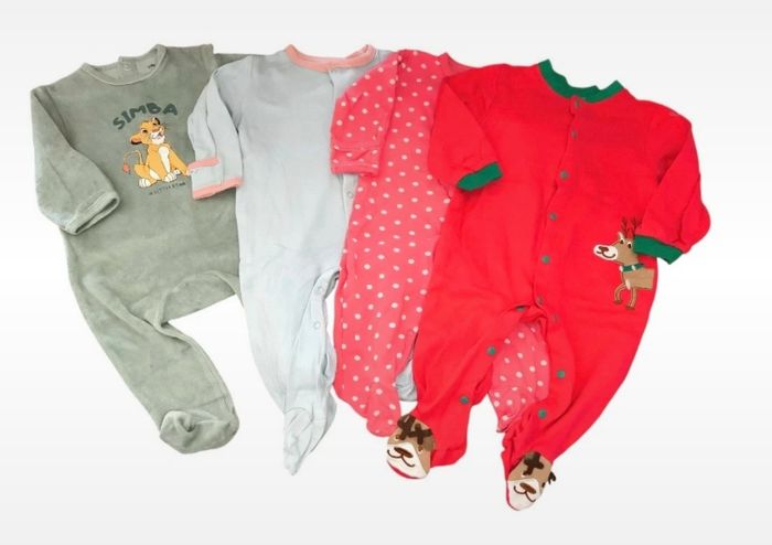Lot de 4 pyjamas - 9/12 mois