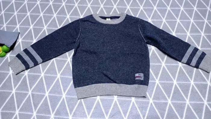 🦁 lot 1 pull et 1 sweat, 3 ans - photo numéro 4