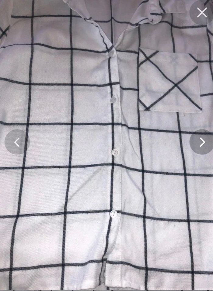 Chemise Gemo taille 14 ans en bon état (quelques légères peluches) à 4 euros - photo numéro 2