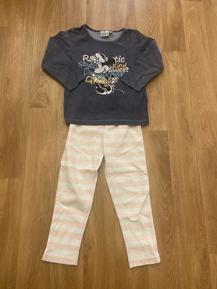 Pyjama velours Minnie 4 ans