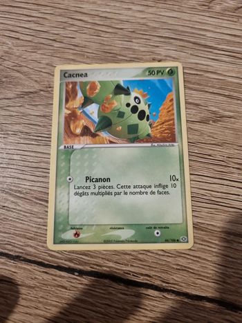 Carte pokémon cacnea 44/106 émeraude année 2005