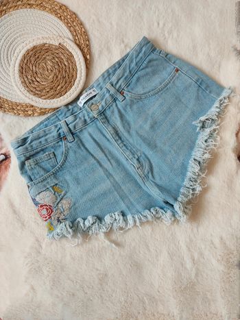 Short en jean  fleurie