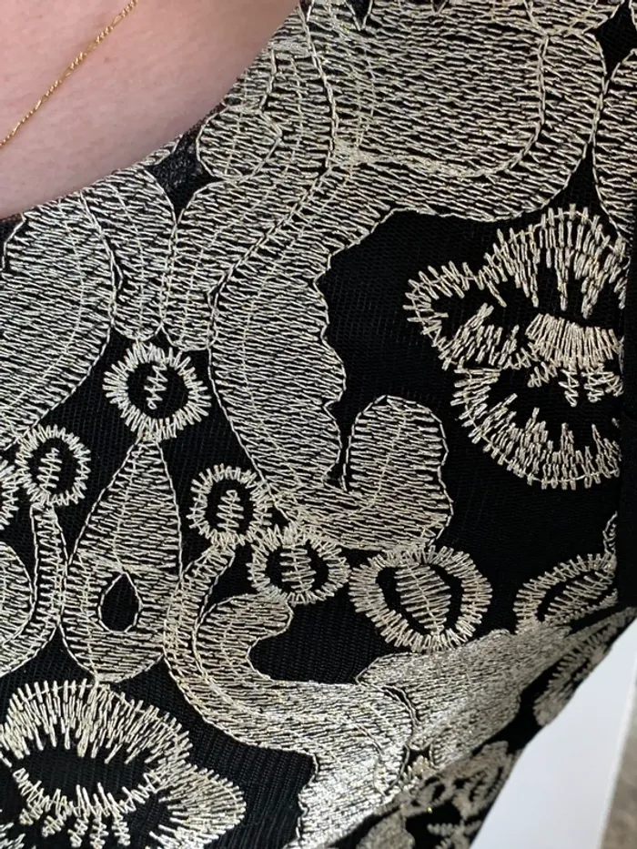 Robe vintage brodée - photo numéro 3