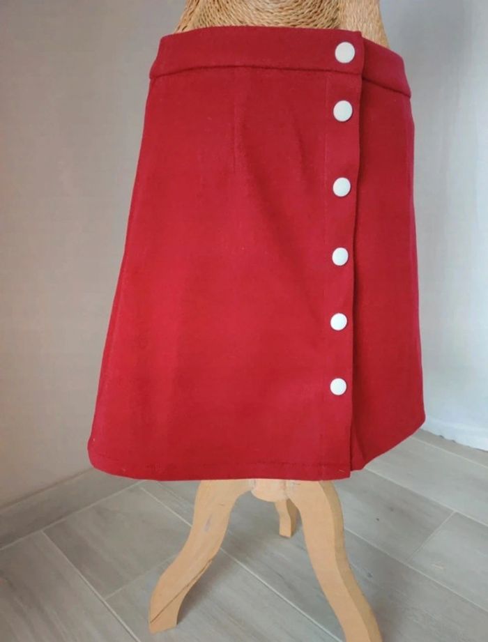Jupe bordeaux - photo numéro 3