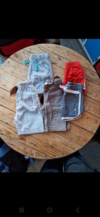 Lot 5 shorts