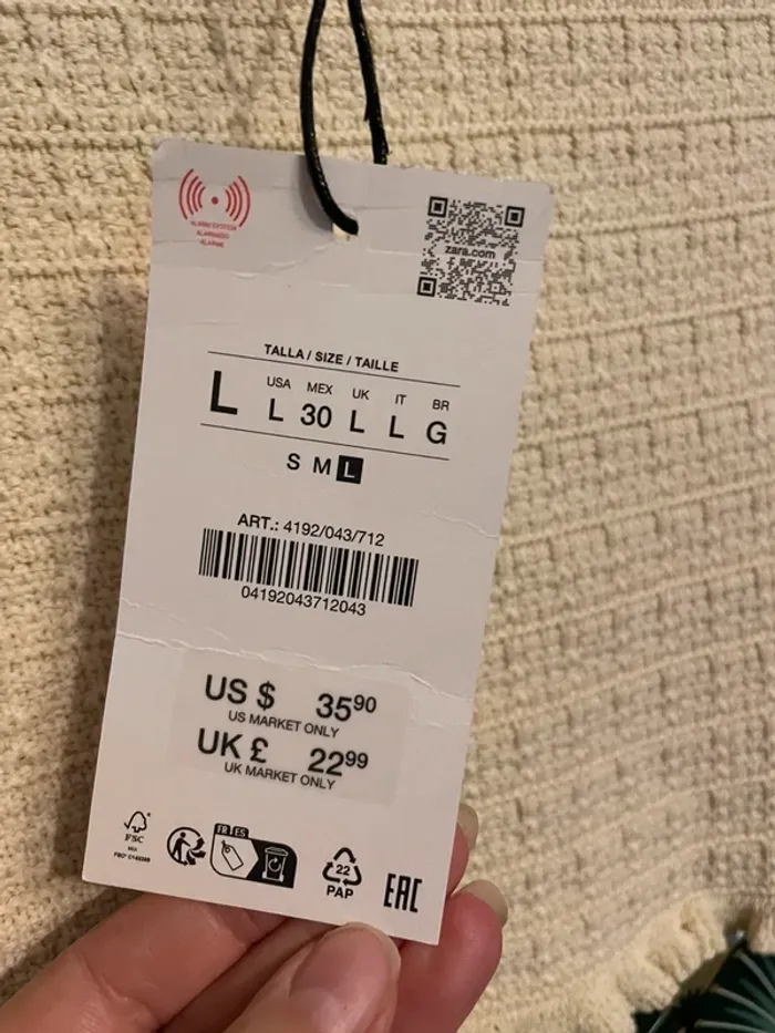 Ensemble tailleur jupe et haut Zara taille 40 Zara - photo numéro 8