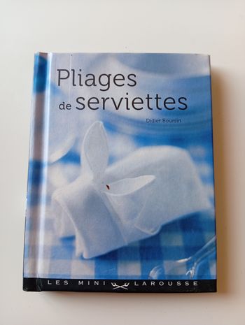 Mini livre pliages de serviettes 