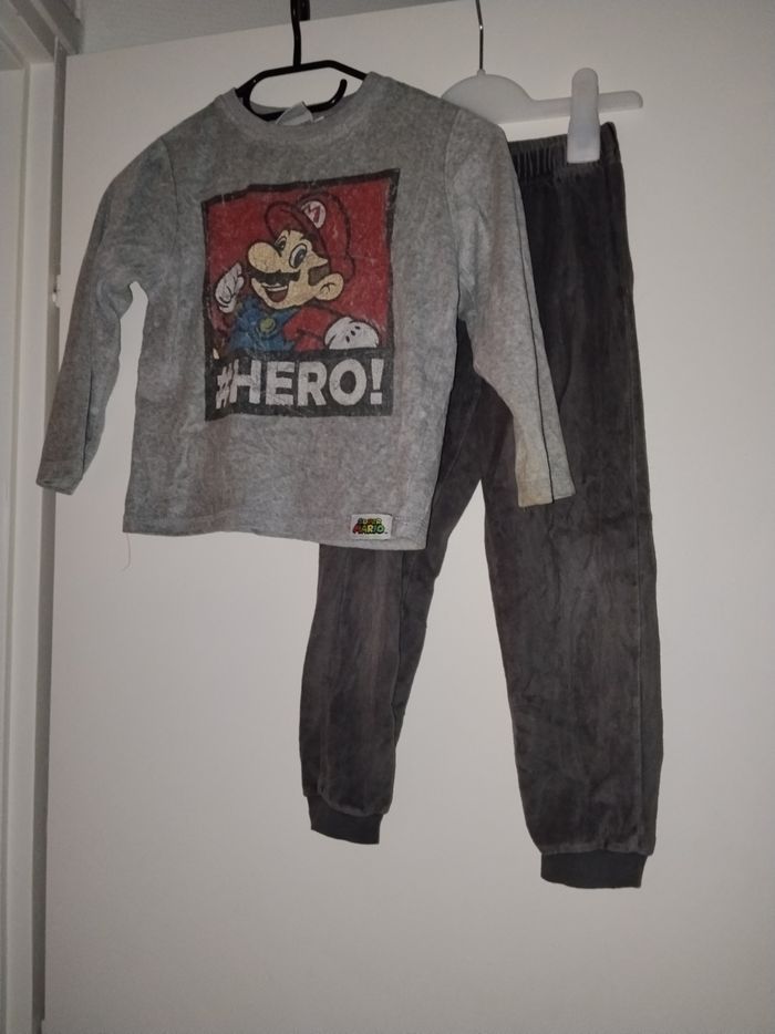Pyjama super Mario taille 6 ans