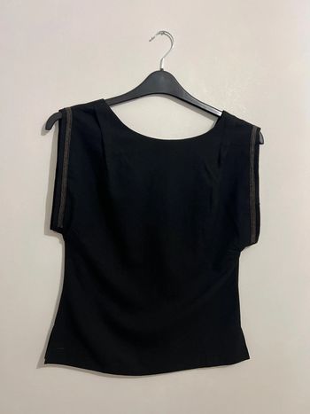 T-shirt noir, mango