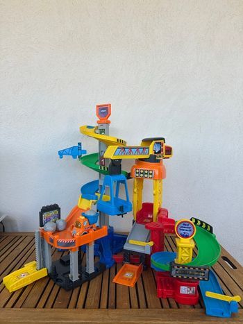 Grue chantier tut tut bolides 