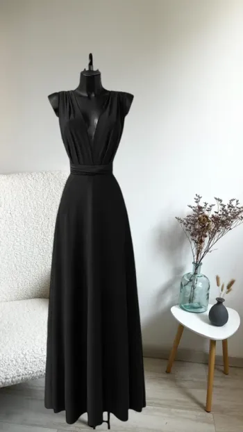Sublime robe noire longue positions multiples taille unique
