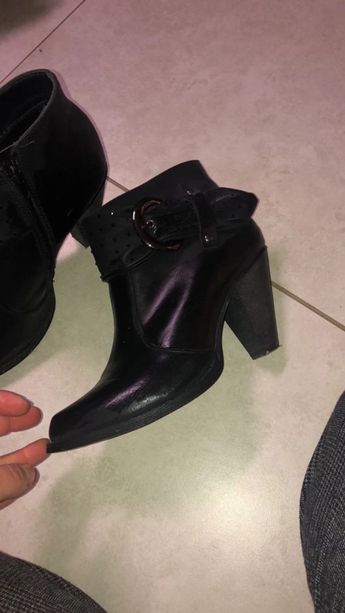 Bottines mise une fois - photo numéro 3