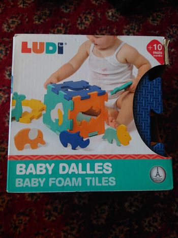 Petites dalles en mousse