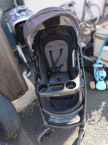 Poussette triposition avec siège auto