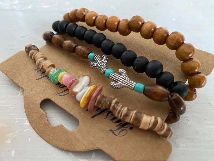 Lot 4 bracelets - photo numéro 2