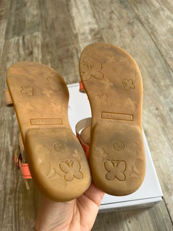 Sandales taille 30 - photo numéro 3