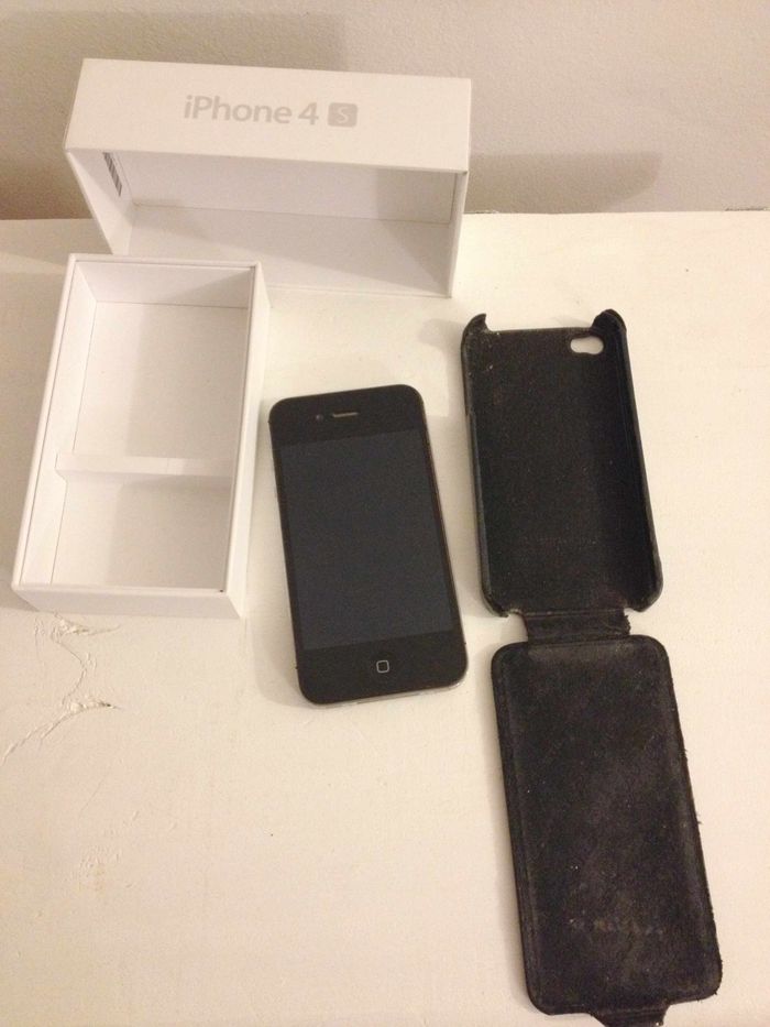 IPhone 4S 8 go pour pièces détachées avec boite et coque - photo numéro 4