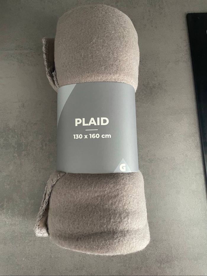 Plaid gris  160x130