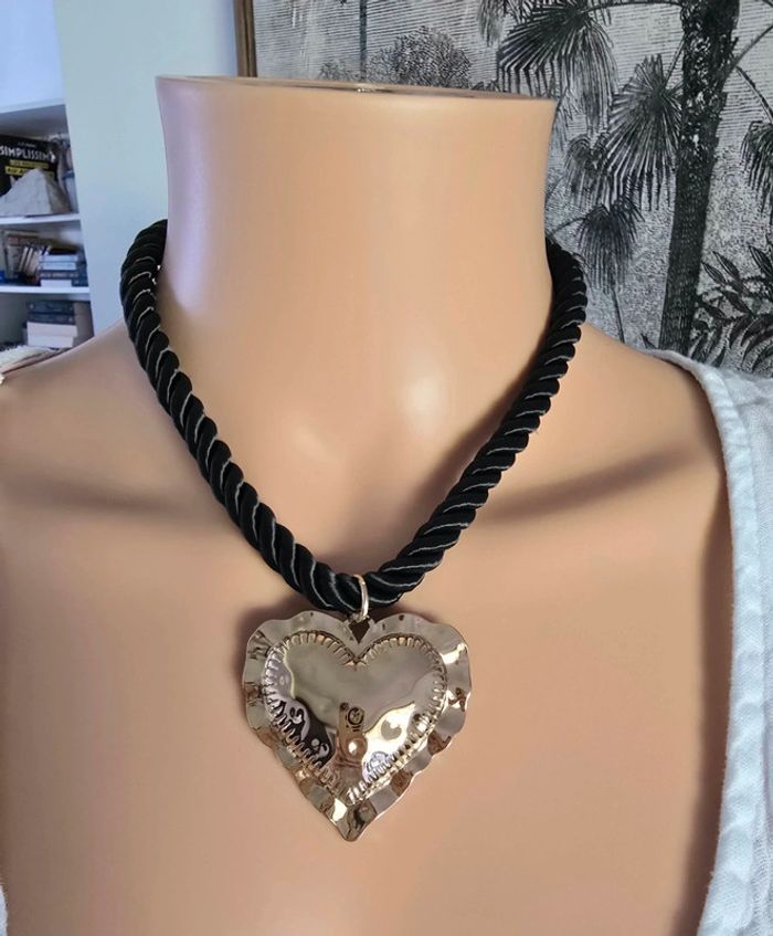 Collier Coeur sur cordon - photo numéro 4