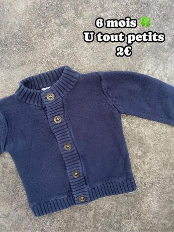 Gilet 🍀 6 mois 🍀 U tout petit
