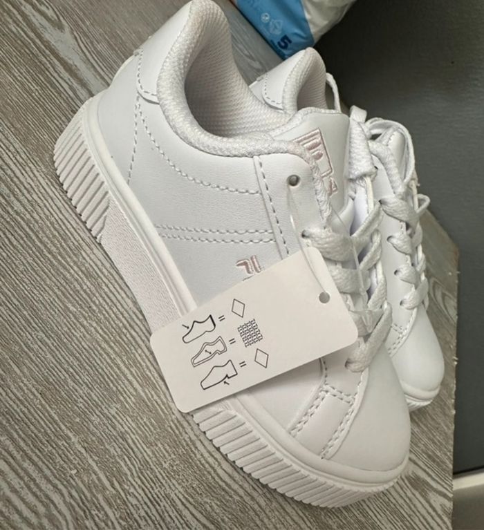 Fila neuve - photo numéro 5