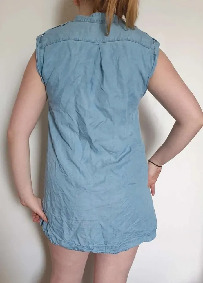 Robe courte en jeans - photo numéro 2