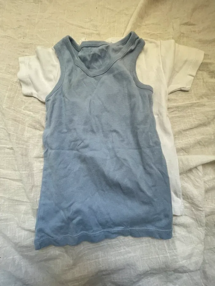 Tee-shirt manches longues Pataugas 5 ans + 3 vêtements offerts ! - photo numéro 7