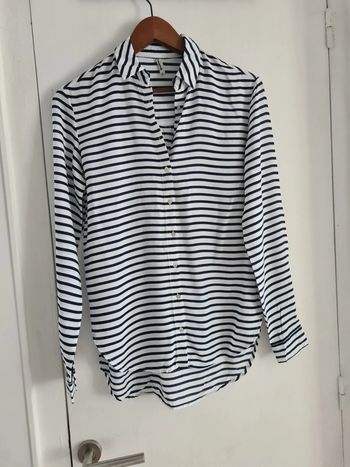 Chemise légère Stradivarius