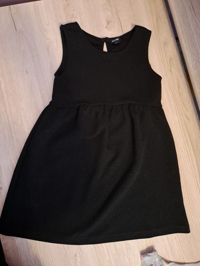 Lot de 2 robes 4 ans - photo numéro 4