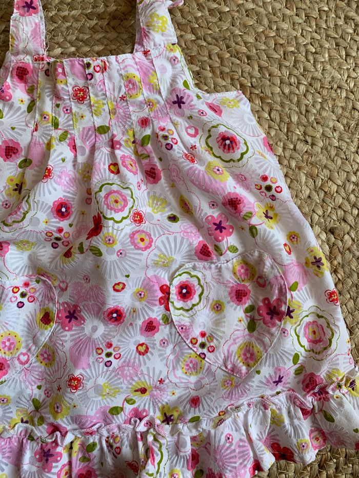 Robe 6 mois - photo numéro 2