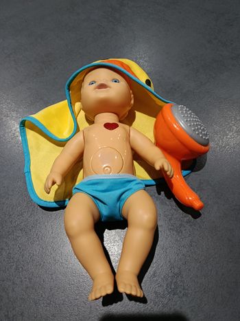 Valentin prend son bain