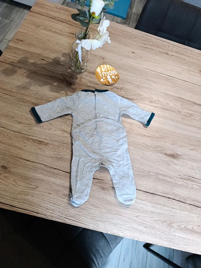 Pyjama superman 1 mois - photo numéro 5