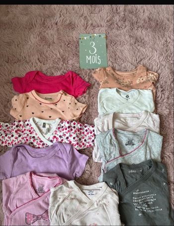 Lot de bodies bébé fille 3 mois
