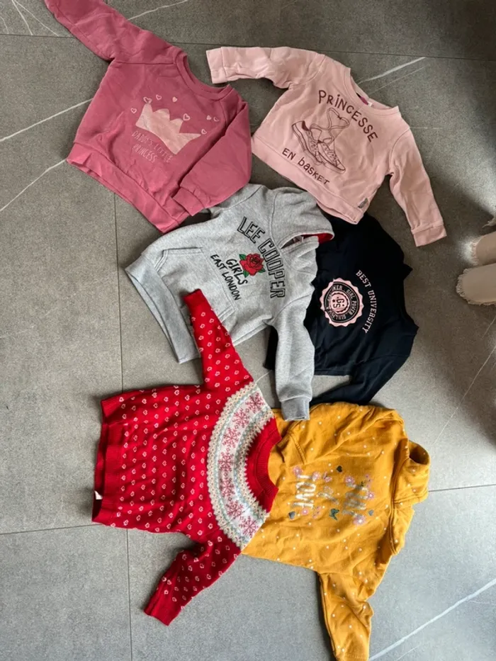 LOTS DE 33 pièces en 3 ans FILLE - photo numéro 13