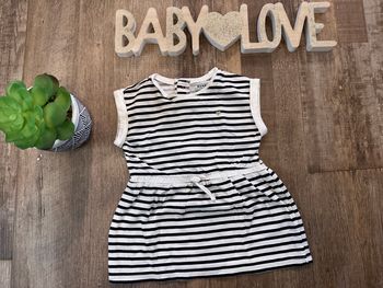 - Robe Kiabi  - 6 mois - Très bon état 