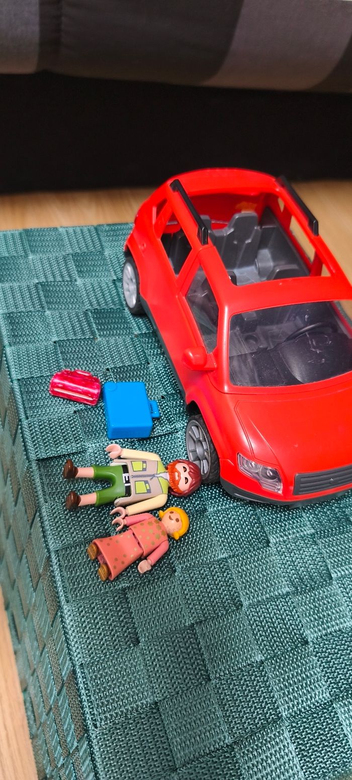 Voiture playmobil