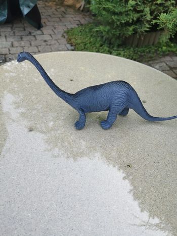 Figurine dinosaure brachiosaurus en résine