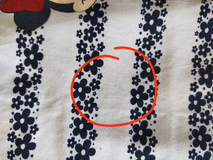 Tee shirt Minnie 6-7 ans - photo numéro 4