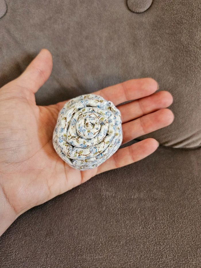Broche fleur tissu - photo numéro 3