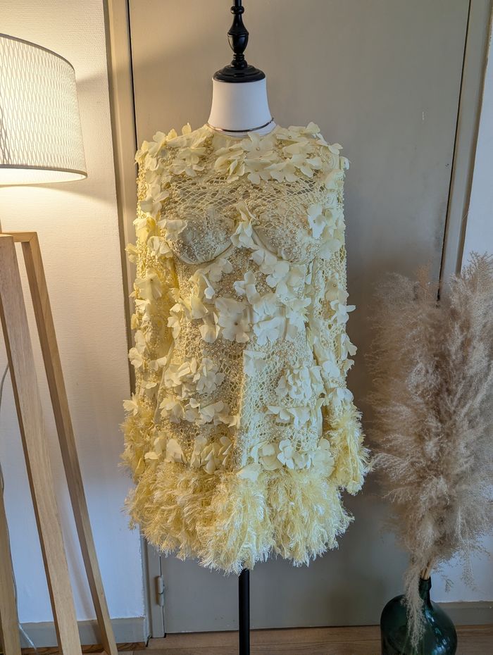 Robe courte Asos luxe