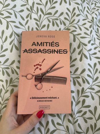 Livre « amitiés assassinés » de Jeneva Rose