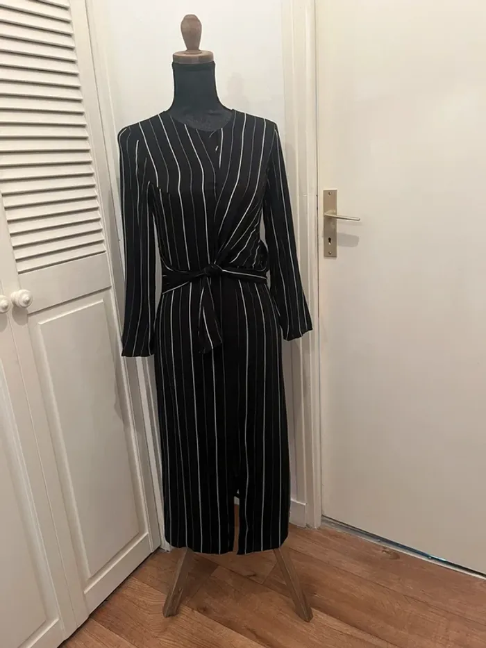 Magnifique robe longue noire et blanche - taille 34 - photo numéro 7